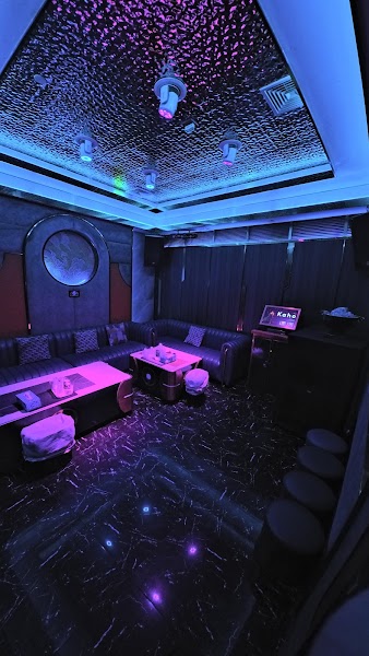 The Deluxe Party KTV photo 3