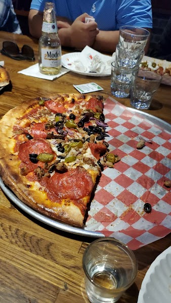 Woody's Hideaway Midland photo 3