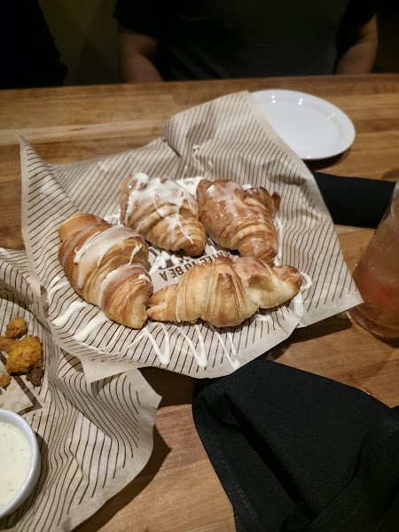 Cheddar's Scratch Kitchen photo 4