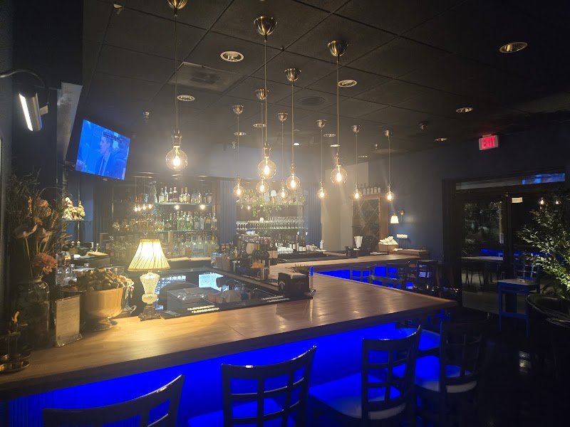 Blue Infinite Lounge at NAPA photo 4