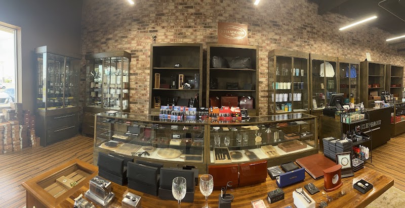 Elephant Cigars & Lounge photo 3