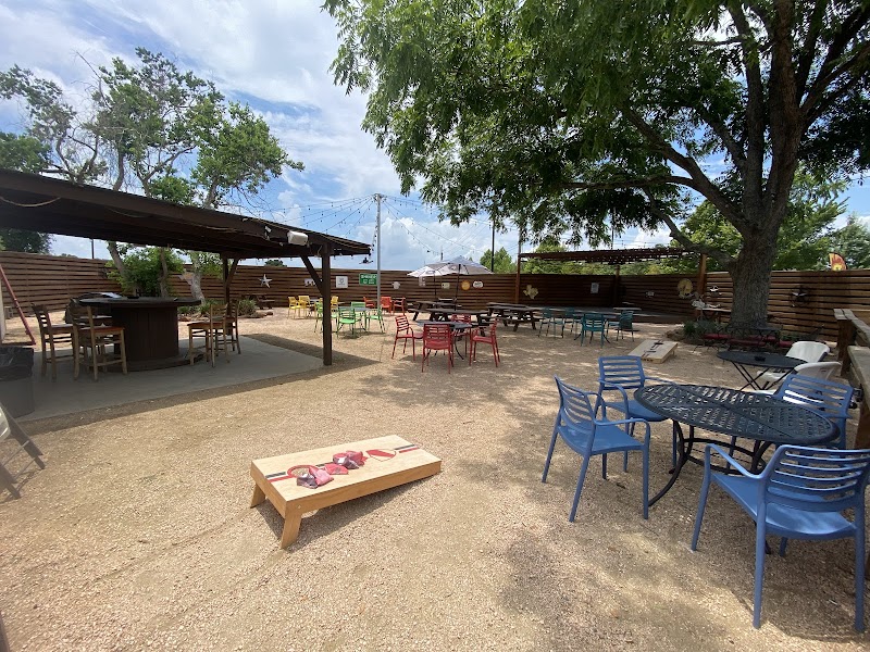 Country Corner Ice House photo 3