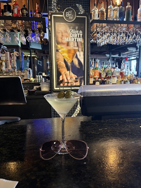 Bar Louie - Baybrook Mall photo 5