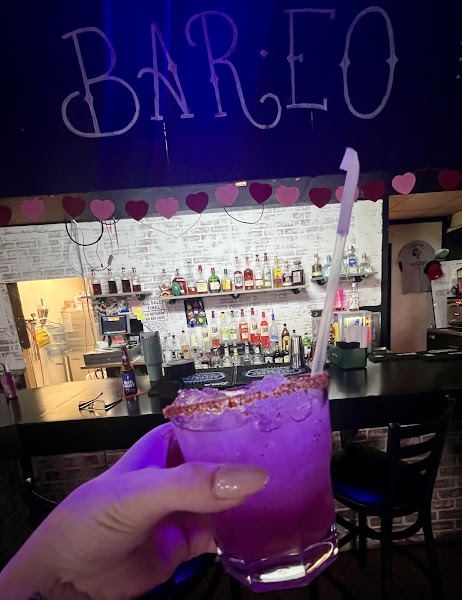 Bar EO photo 3