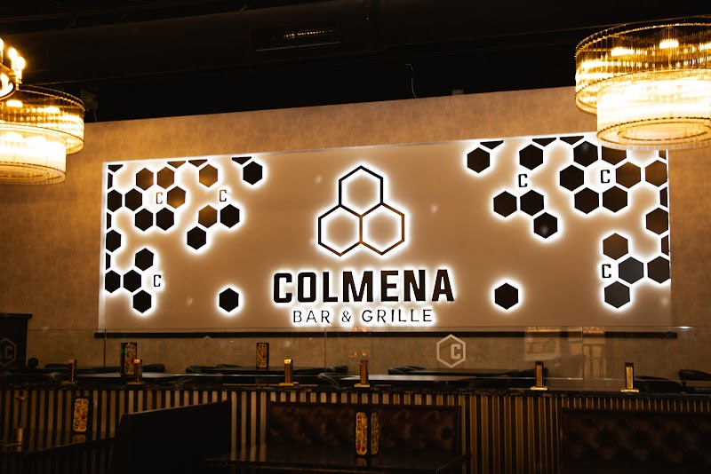 Colmena Bar & Grille photo 3