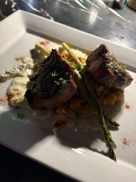 Colmena Bar & Grille photo 4
