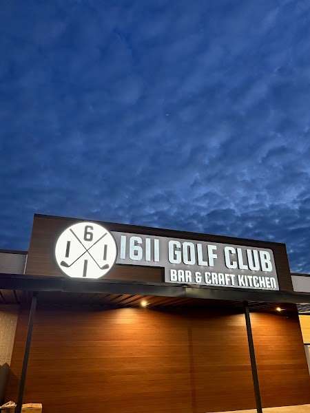 1611 Golf Club photo 2