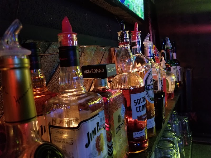Two Five Dive Bar photo 4