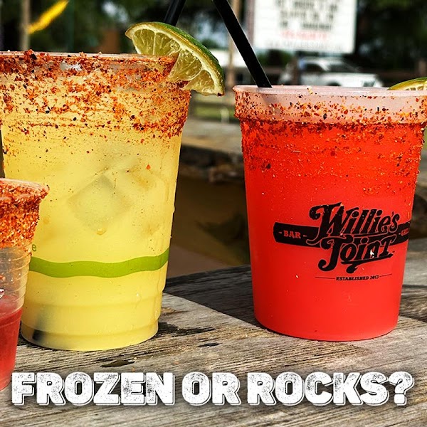 Willie's Joint BAR and GRILL photo 3