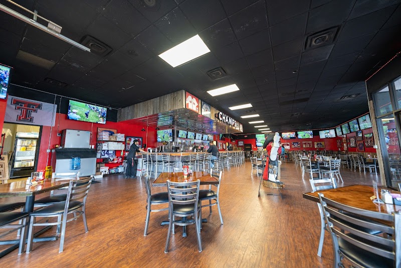 Champs sports bar photo 3