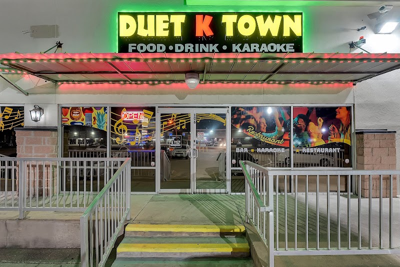 Duet K Town Karaoke Bar photo 2