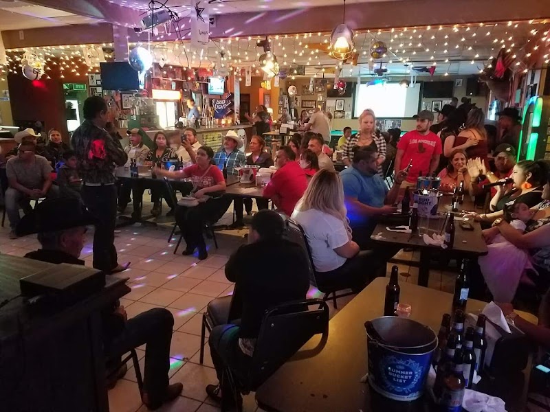 J.a.l.l.'s Sports Bar And Grill photo 3