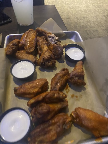 Buffalo Wild Wings photo 4