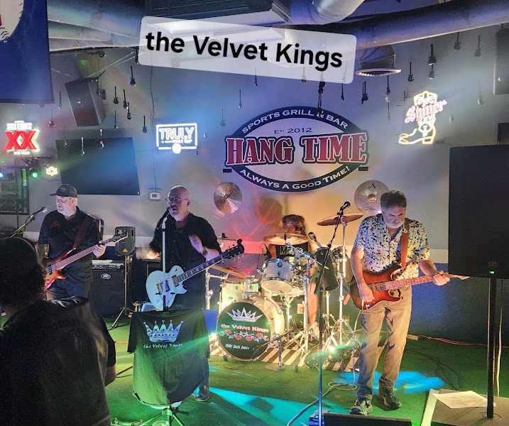 Hang Time Sports Grill & Bar photo 3