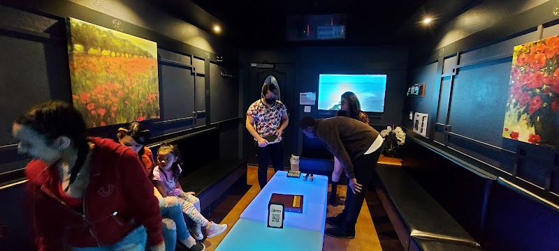Encore Family Karaoke photo 5