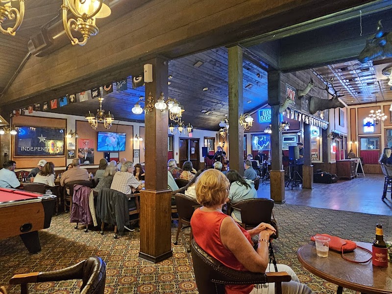 Elm Waterhole Saloon photo 5