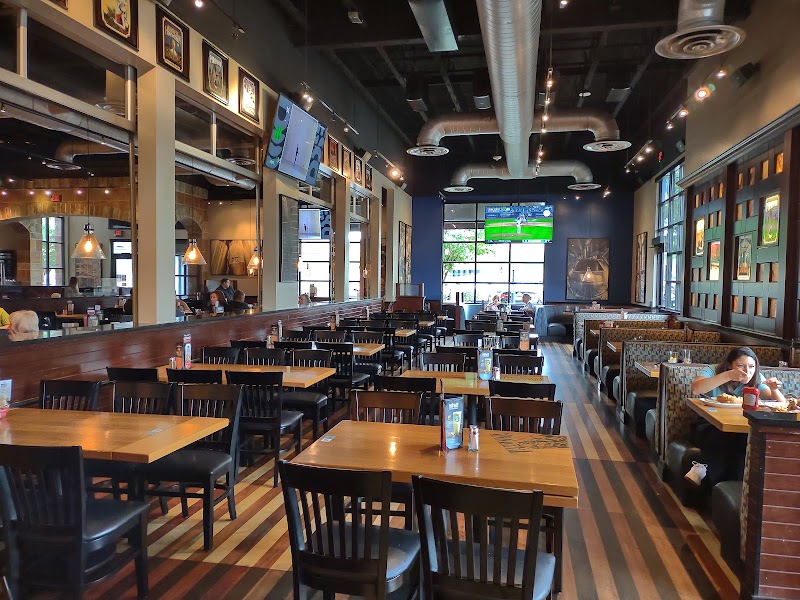 BJ's Restaurant & Brewhouse photo 4