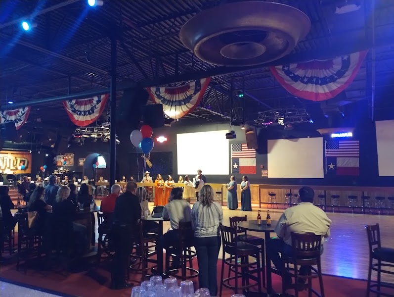 Buck Wild Country Dance Club