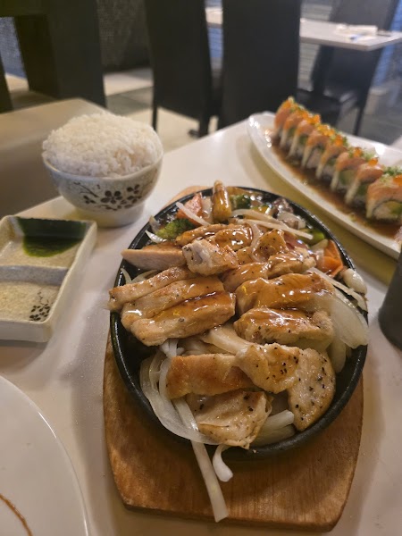 Masa Bistro & Sushi Bar photo 3