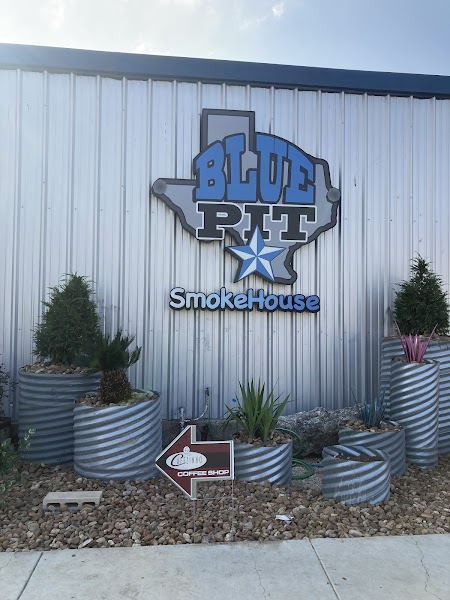 Blue Pit Smokehouse photo 3