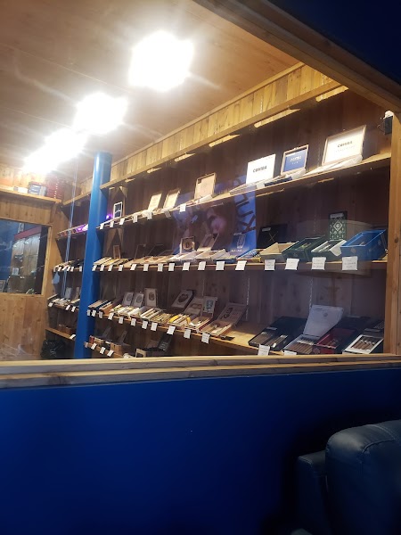 Pendulum Cigar Lounge photo 4