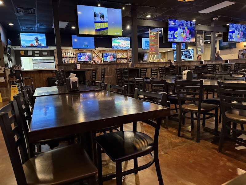 Legends Sports Grill photo 4