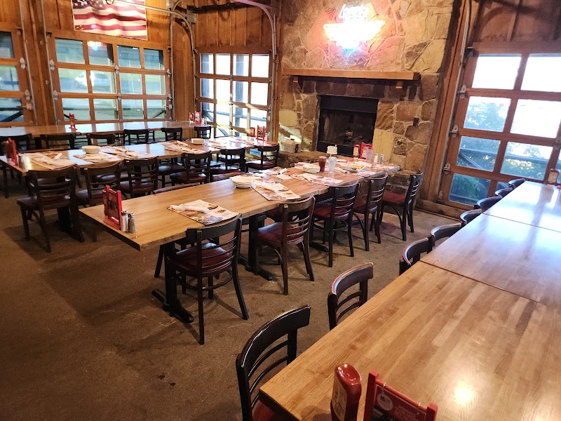 Logan's Roadhouse photo 5