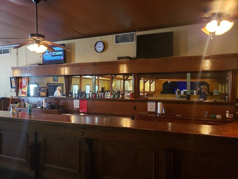 Club Westerner photo 2