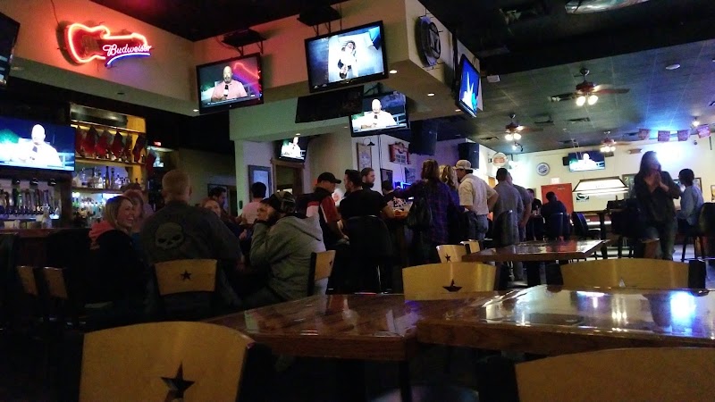 Longshotz Sports Bar photo 5