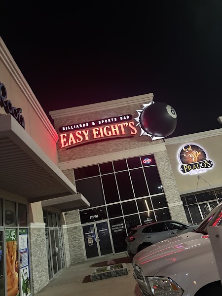 Easy Eight's Sports Bar & Social Club photo 2