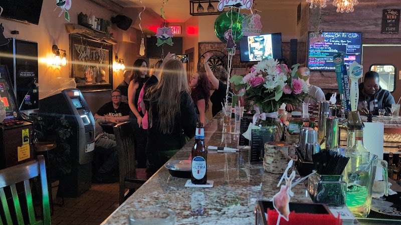 Curly Wolf Saloon photo 3