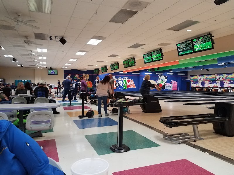 Splits Sports Grill & Bar photo 3