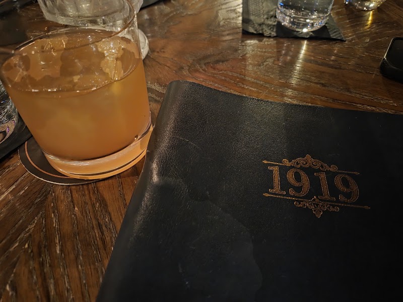 Bar 1919 photo 4
