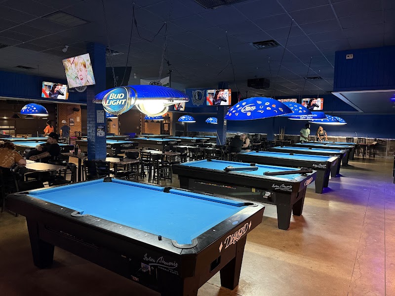 Scooters Bar & Grill photo 3
