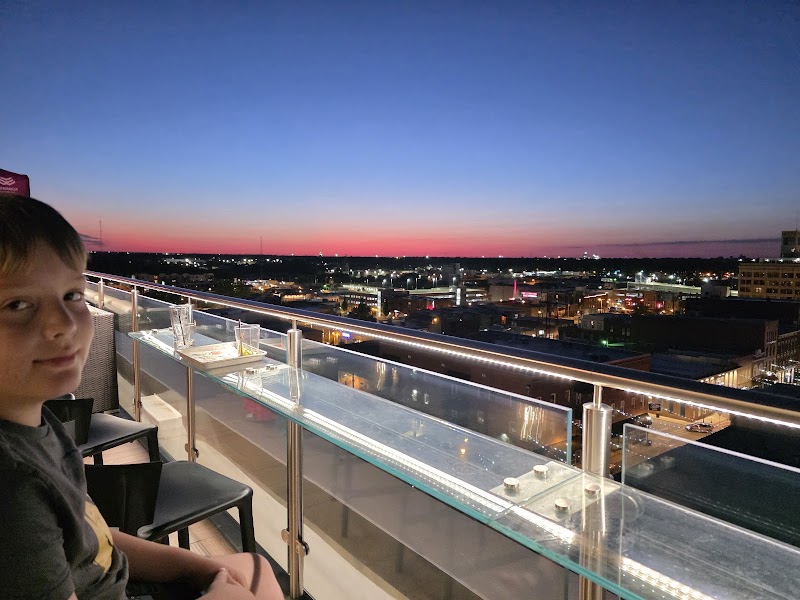 Eyrie Rooftop Bar & Kitchen photo 4