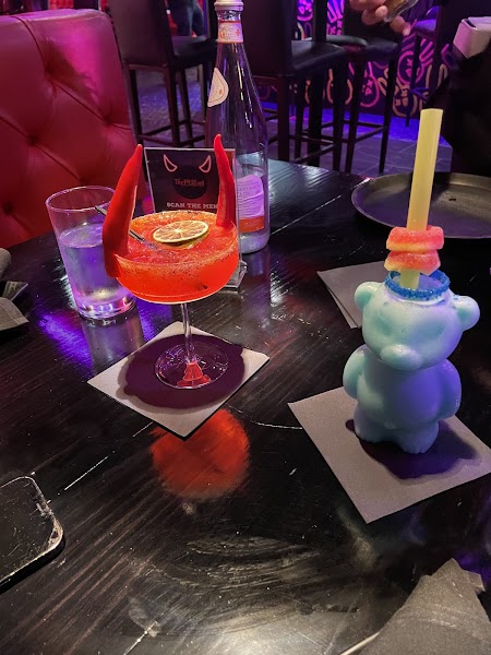 The Red District photo 3