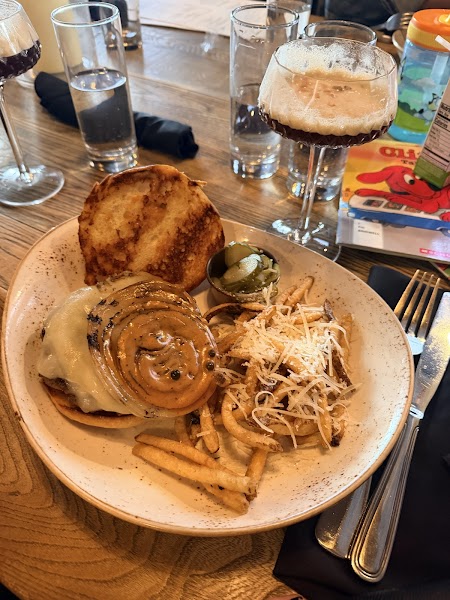 The Blue Dog Cookhouse & Bar photo 5