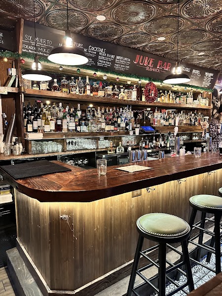 Juke Bar
