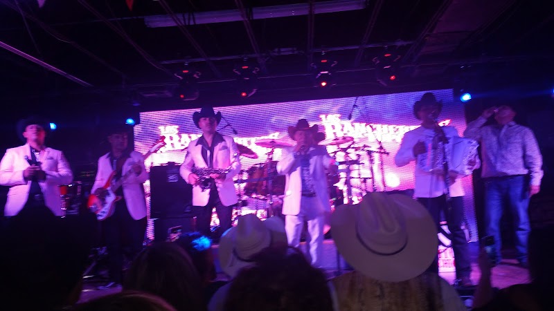 Silverado's Night Club photo 5