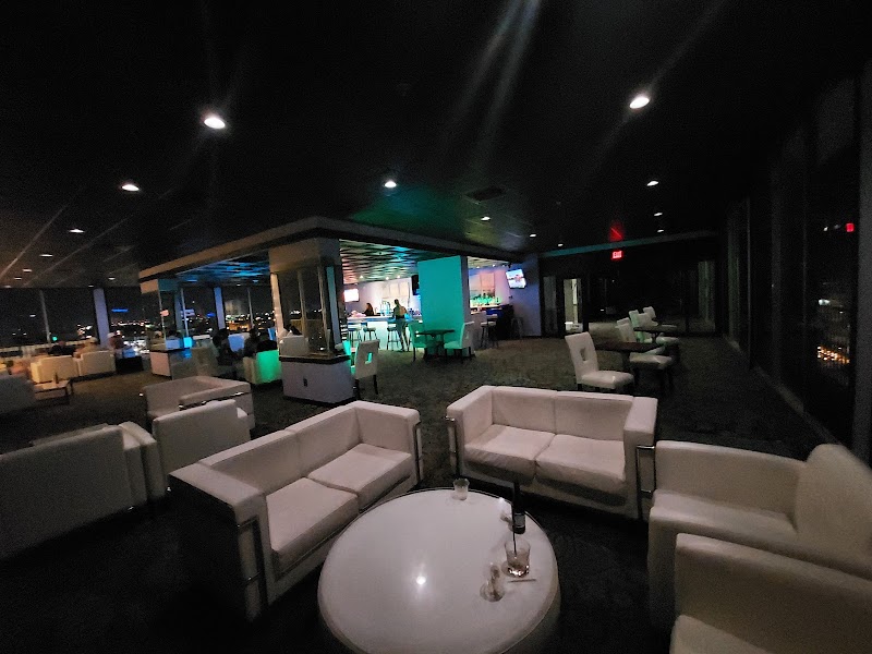Grandview Lounge photo 4