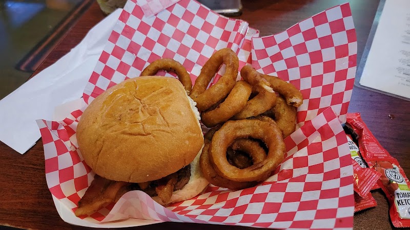 Centerfield Sports Bar & Grill photo 2