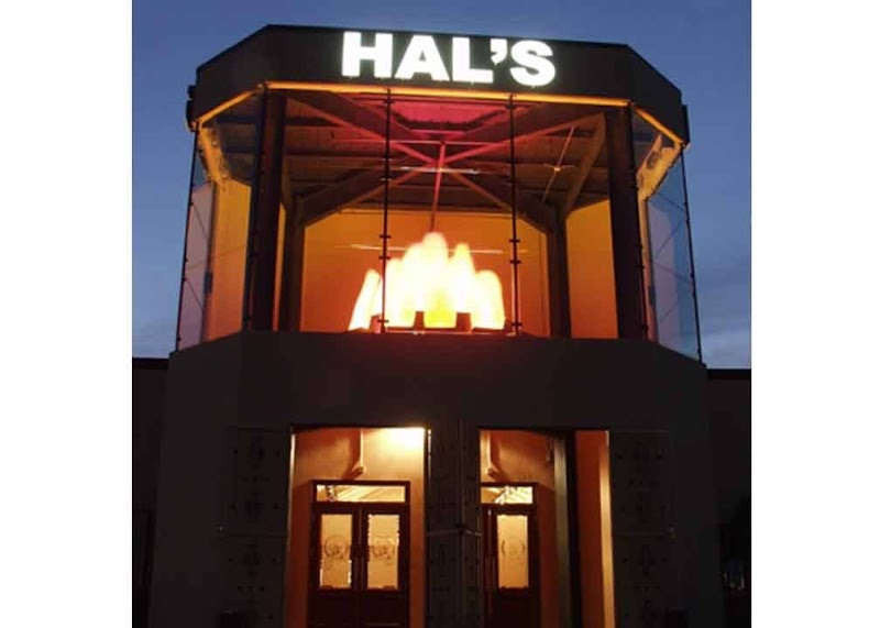 Hal's Restaurant Bar photo 3