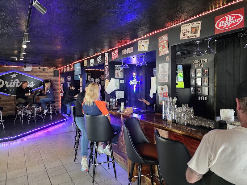 Drifters Dive Bar