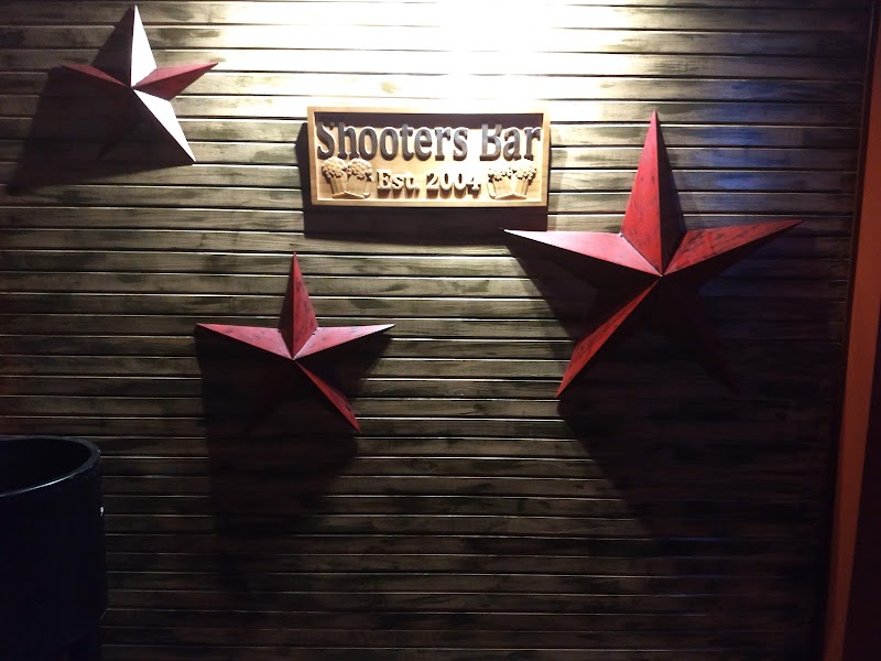 Shooters Bar photo 3