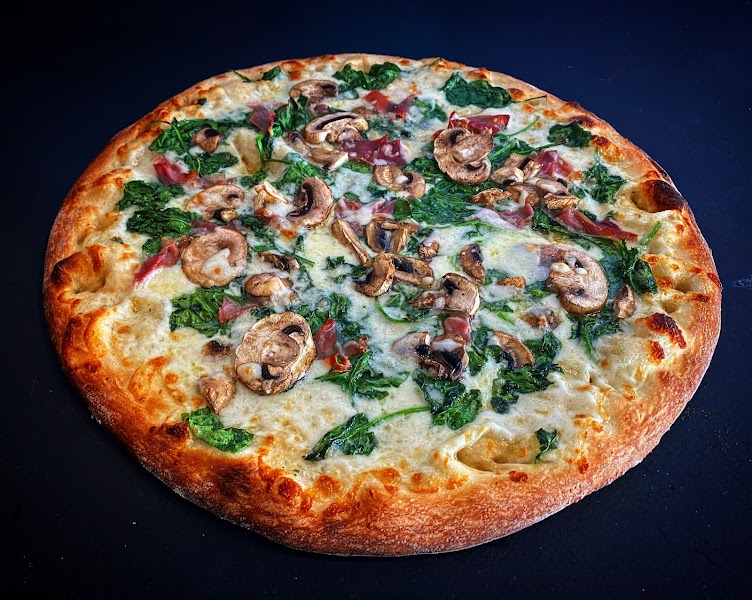 YONX PIZZA BAR & CO photo 4