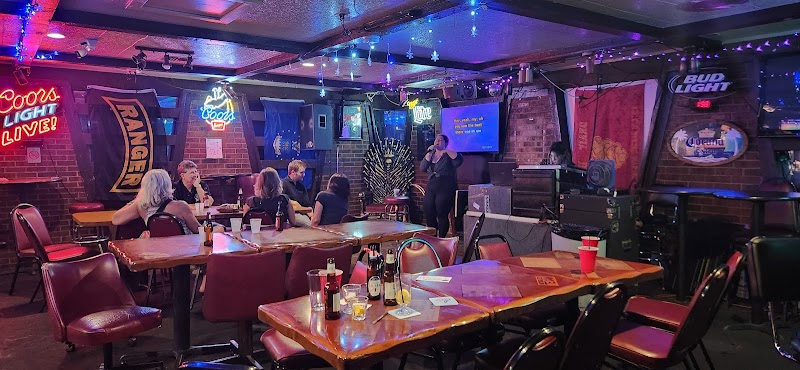 Yupp's Karaoke Bar photo 5