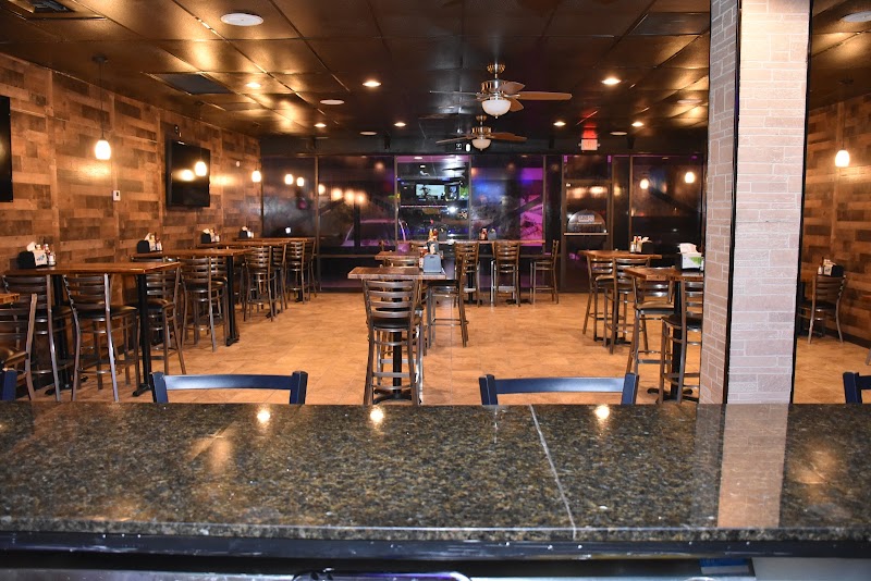 Luxor Sports Bar & Grill Hurst