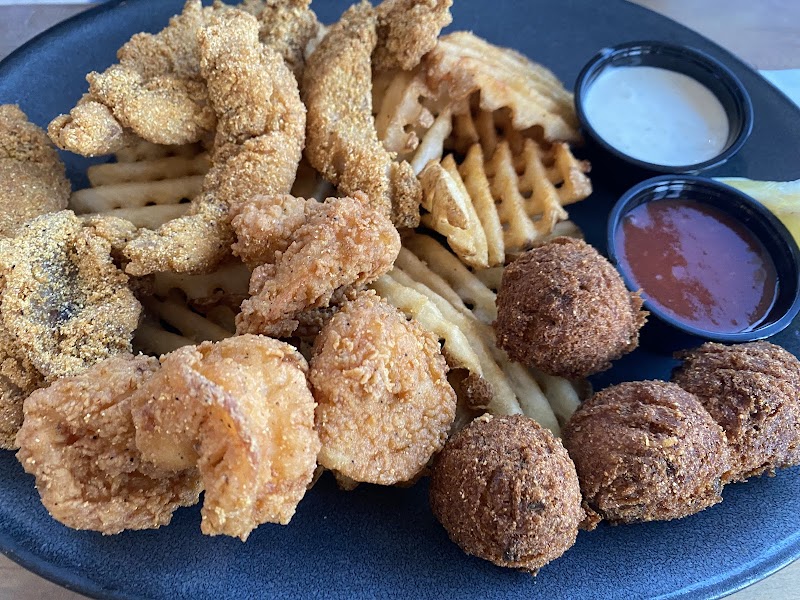 Walk-On's Sports Bistreaux - San Antonio Restaurant photo 4