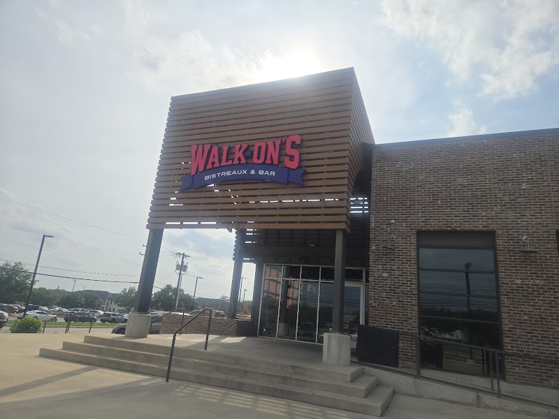 Walk-On's Sports Bistreaux - San Antonio Restaurant photo 5