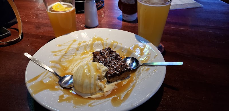 Five Four Restaurant & Drafthouse photo 2